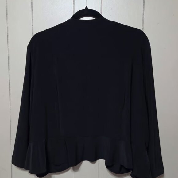 DN Designs cardigan - Picture 4 of 4